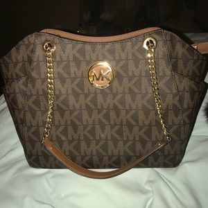 Michael Kors purse